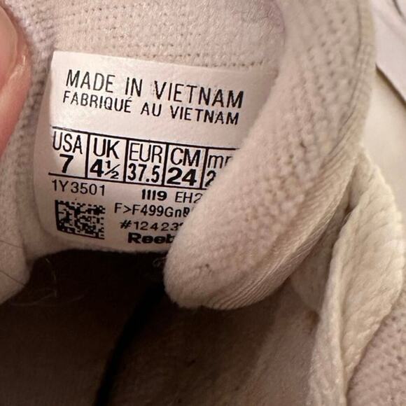 Reebok Classic White Sneakers - Picture 8 of 12